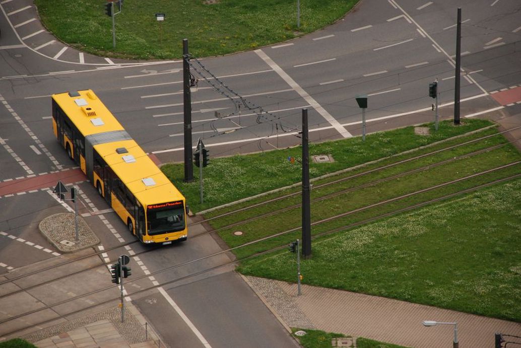 Read more about the article Les Bus Articulés : Un Pilier du Transport Urbain à Lyon