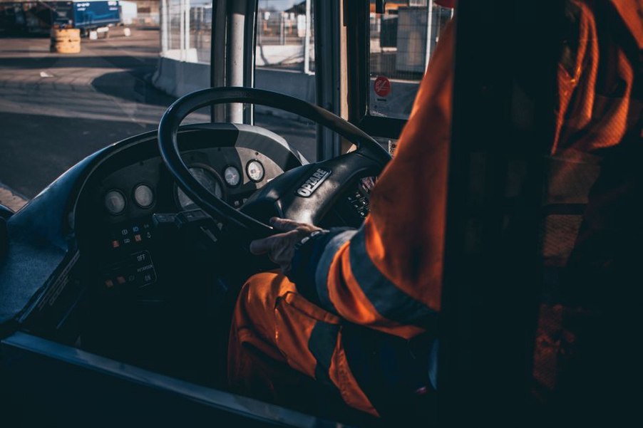 Read more about the article Formation des conducteurs TCL : Un parcours vers l&rsquo;excellence