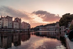 Read more about the article Modernisation et Écologie : Les Nouveaux Défis du Réseau TCL de Lyon