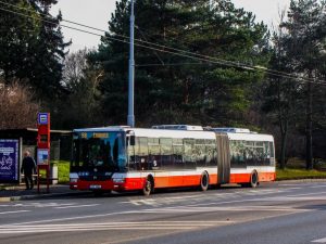 Read more about the article Commandes de bus TCL : quels effets sur les lignes et le parc ?