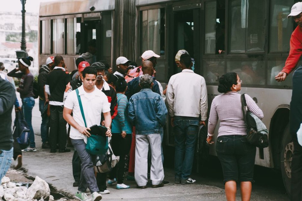 Read more about the article Bus et trolleybus TCL : comprendre et gérer l’affluence en pointe