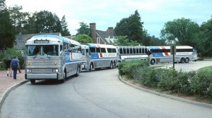 Read more about the article L&rsquo;évolution des Commandes de Bus à Lyon : Un Parcours Vers la Durabilité
