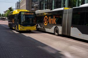Read more about the article Iveco Urbanway : caractéristiques et identification dans le contexte du réseau TCL