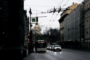 Read more about the article Le Trolleybus Cristalis : Un Symbole du Transport Lyonnais