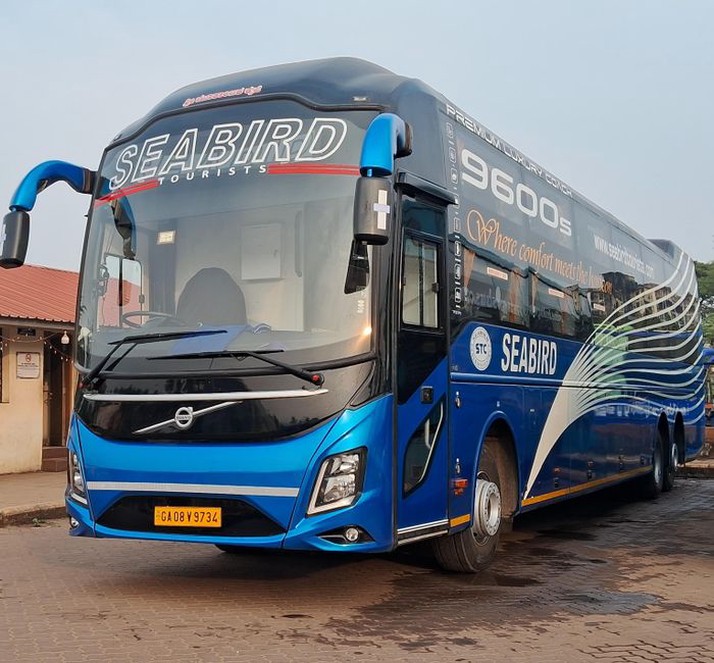 Car et bus urbain assurent des dessertes distinctes