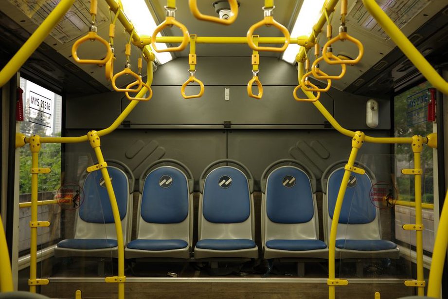 Espace accessible et circulation à bord d’un bus
