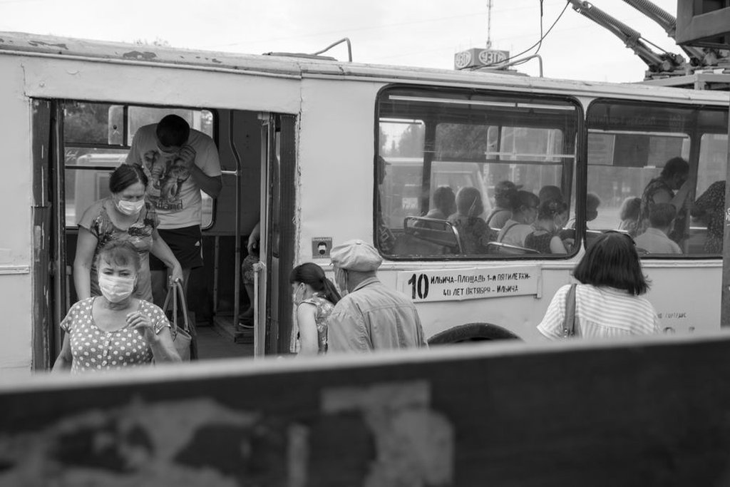 Read more about the article Trolleybus Hess à Lyon : ce que change la circulation hors fils sur la C13