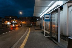 Read more about the article Bus TCL : les repères visuels à vérifier entre l’arrêt et le véhicule