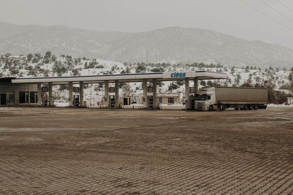 Un poste de remplissage adapté aux autobus au gaz