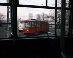 Read more about the article Trolleybus : quels bénéfices écologiques sur une ligne urbaine ?